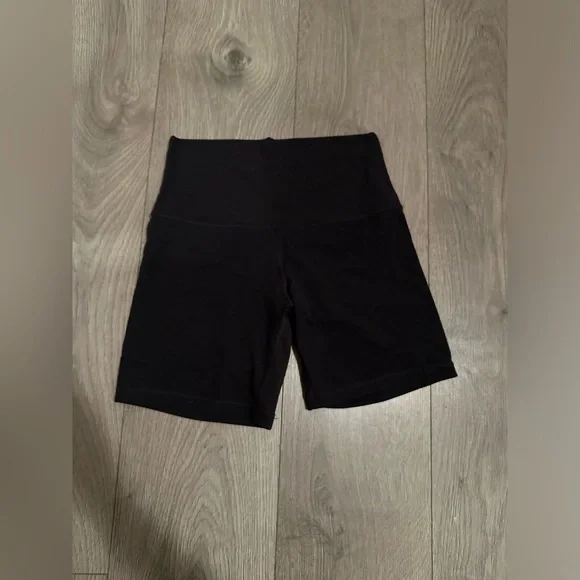 Lululemon Align High Rise Short - Picture 4 of 6